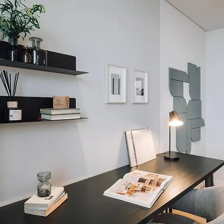 Apartment Gale - 1 Bedroom And Pool In Areeiro Lisbon